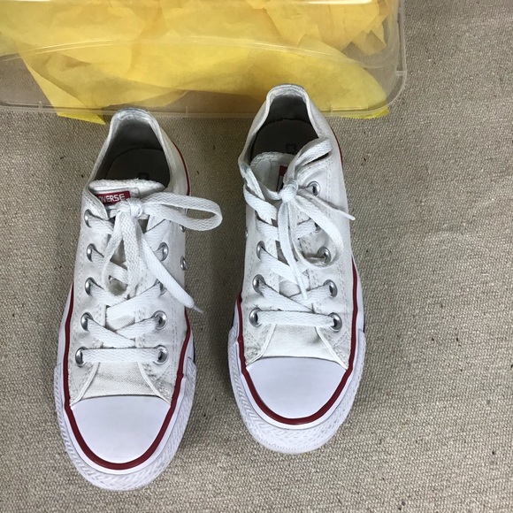 ❌SOLD❌Chuck Taylor All Stars low tops white - Picture 3 of 8